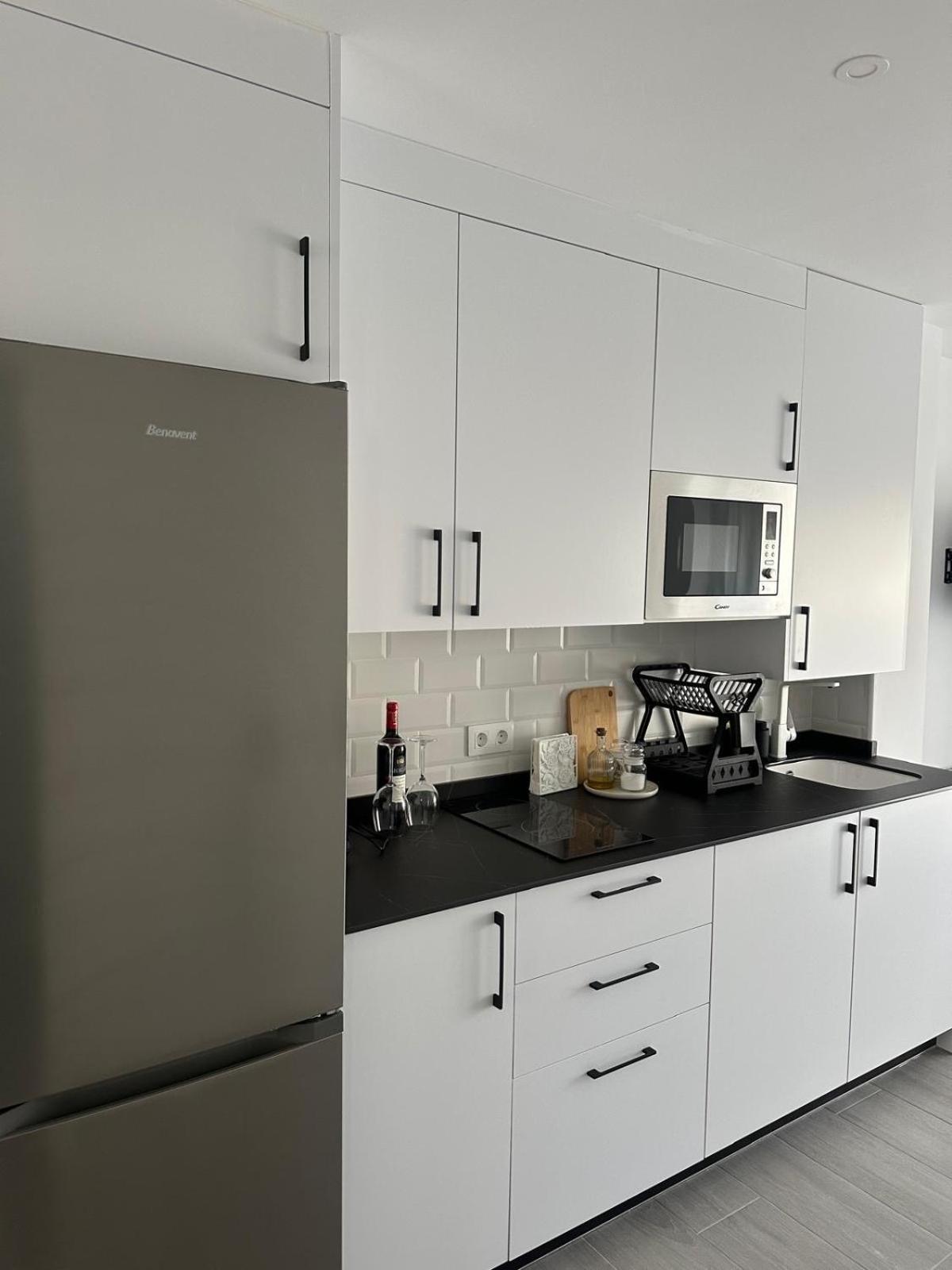 Apartamento Maui Beach En El Palo Málaga Buitenkant foto